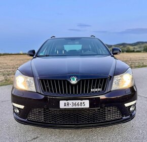 Škoda Octavia Combi RS II DSG+F1 Black Edition - 2.0 TFSI - 10