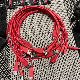 Mining príslušenstvo - Riser, PCIe splitter, M2 to Pcie atď - 10