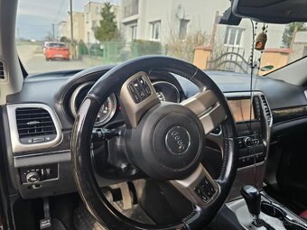 Jeep Grand Cherokee Overland 3.0 - 10