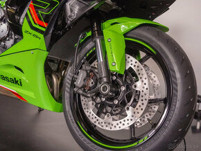 Kawasaki ZX-6R 2024 - 10