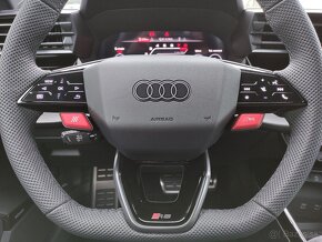 Audi RS3 FACELIFT MATRIX SONOS HUD KAMERA ZÁRUKA MY 2025 - 10