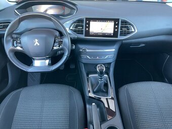 Peugeot 308 SW 1.2PT 96kW Navi DPH - 10