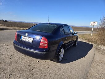 Škoda superb 2.5l diesel - nová STK EK - 10