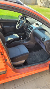 Peugeot 206 2.0 HDi XT - 10