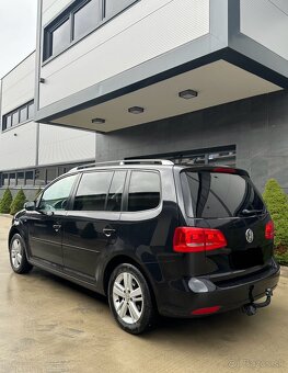 Volkswagen Touran 2.0TDI 103Kw Edition Match - 10