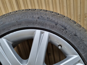 Alu disky Audi 5X130 7,5Jx18H2 ET53 + zimné pneu 235/60 R18 - 10