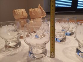 Sklenené poháre na vodu/džus - rôzne - 10