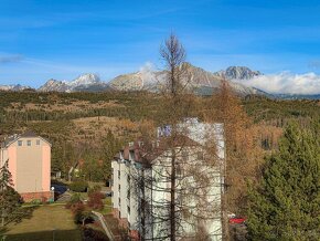 NA PREDAJ | GARSÓNKA s balkónom, s výhľadom na Vysoké Tatry - 10