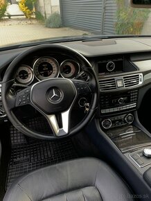 Mercedes Benz CLS - 10