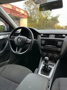 Škoda Octavia Combi 1.6TDi 4x4 MT/6 webasto - 10