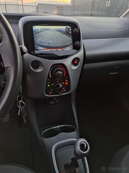 Toyota Aygo 1.0i (AUTOMAT) 66tis.km. rok 2014 - 10