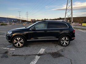 VW TOUAREG 3,0 TDI rv.: 2018 - 10