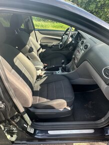 Ford Focus Combi facelift 2.0 TDCi - 10