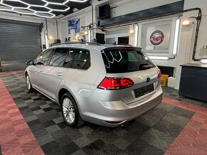 Volkswagen Golf Variant 2.0 TDI BMT 150k Comfortline - 10