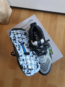 ADIDAS X MIGHTY DUCKS ULTRABOOST 1.0 DNA UK7.5 - 10