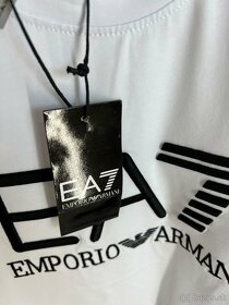 Emporio Armani tričko 19 - 10