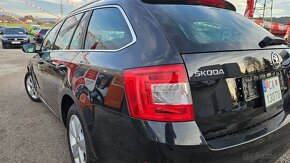 Škoda Octavia Combi 2.0 TDI Business 4x4 - 10