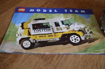 predam zberatelske LEGO TEAM - 10