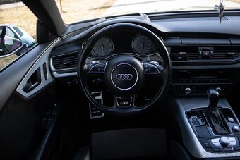 Audi S7 Sportback V8T - 10