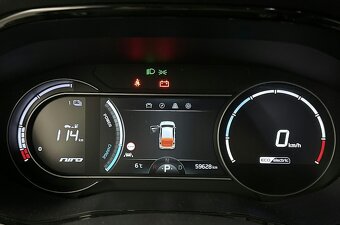 Kia niro electric spirit 64kWh,DPH,záruka,dojezd WLTP 455 - 10