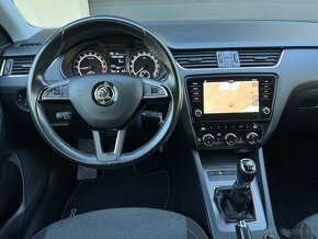 Škoda Octavia Combi 2.0 TDI Style 2019 - 10