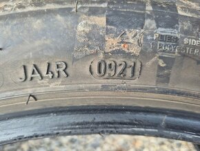 235/45 r18 zimné 4 ks DUNLOP dezén 6,9-6,8 mm DOT2021 - 10