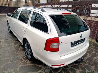 ŠKODA OCTAVIA COMBI II 2.0 TDI CR XENON MODEL 2013 - 10