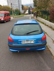 Peugeot 206 - 10