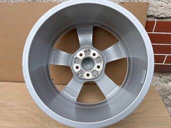 R18 originál Alu disky 5x112 Audi - 10