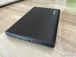 15.6"/Lenovo Notebook/i5/8GB RAM/256GB SSD/ 2x Grafika - 10