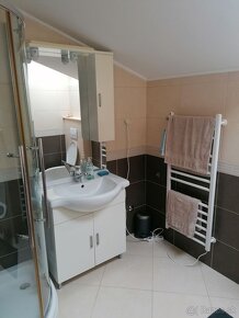 CHORVÁTSKO - Predám mezonetový 4+kk apartmán v Novigrade - 10