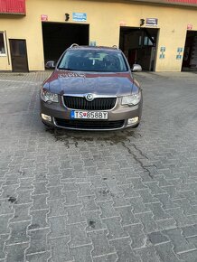 Škoda Superb 2.0 tdi 4x4 - 10