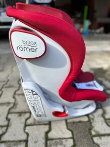 Predam detsku autosedacku Britax Romer King II - 10