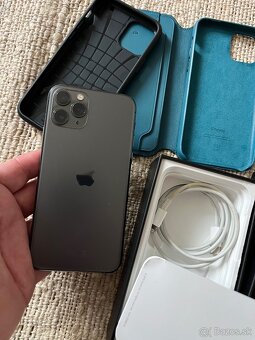 iPhone 11 Pro 64 MB Space Gray - 10