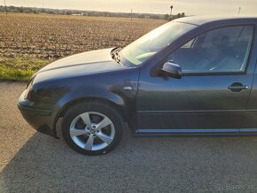 Volkswagen Bora 1.9 TDI - 10