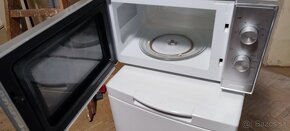 Práčka Indesit BTW A61052, mikrovlnka Beko - 10