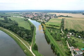 REZERVOVANÝ/ ROD.DOM, STODOLA, POZEMOK 2.009m2, BRODSKÉ, okr - 10