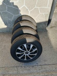 Zimne pneu 195/65R15 - 10