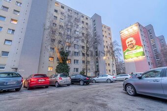 ALL INCLUSIVE l NA PREDAJ 1 IZBOVÝ BYT V CENTRE MESTA, DUNAJ - 10