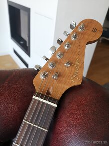 stratocaster thinline - 10