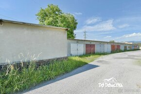 DO DOMČEKA | Murovaná garáž pri záhradkárskej oblasti, Parti - 10