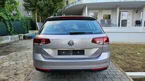 Volkswagen Passat 1.6tdi - 10