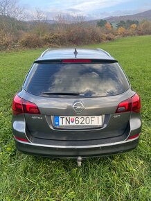 Opel Astra - 10