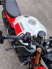 Yamaha Xsr 900 - 10