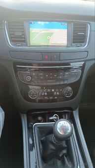 Peugeot 508 2.0hdi Full plná výbava - 10