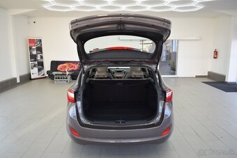 Hyundai i30 1,6 i CVVT 88 kW, ČR,klima,serviska, - 10