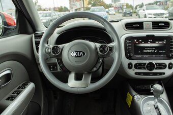 Kia Soul AC Platinum - 10