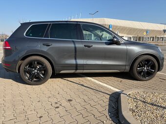 VW Touareg 4.2 TDI - 10