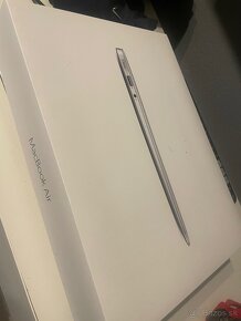 Macbook Air 2017 - 10