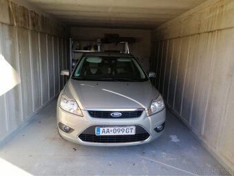 Ford Focus 1.6 benzín 2009 r.v. - 10